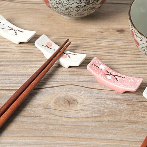 chopsticks 4pcs plum blossom printing ceramic japanese style stand rest rack spoon fork holder set
chopsticks 4pcs plum blossom printing ceramic japanese style stand rest rack spoon fork holder set
