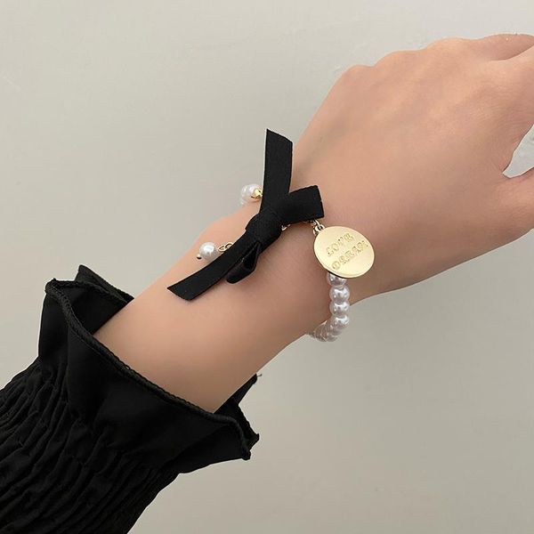 link, chain black bowknot pearl bracelet fashionable joker personality hand act the role ofing women jewelry wedding accessories wholesale
link, chain black bowknot pearl bracelet fashionable joker personality hand act the role ofing women jewelry wedding accessories wholesale