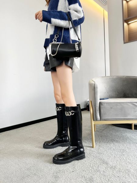 2022 bailey bow women knee boots luxury designer chain interlocking leather fashion classic boot size 35-41, Black
2022 bailey bow women knee boots luxury designer chain interlocking leather fashion classic boot size 35-41, Black