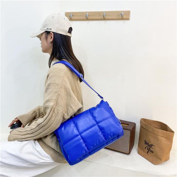 evening bags handbag women designer shoulder bag for 2021 quilted sponge brand tote large purses crossbody satchel
evening bags handbag women designer shoulder bag for 2021 quilted sponge brand tote large purses crossbody satchel