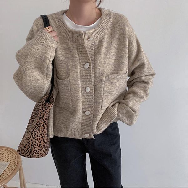 2021 autumn winter korean thick sweater cardigan jacket female soft loose casual knitwear single-breasted button jumper, White
2021 autumn winter korean thick sweater cardigan jacket female soft loose casual knitwear single-breasted button jumper, White