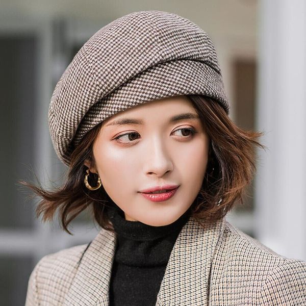 2019 elegant women plaid beret fashion winter female cotton wool hats cap autumn 2019 brand women's painter hat, Blue;gray
2019 elegant women plaid beret fashion winter female cotton wool hats cap autumn 2019 brand women's painter hat, Blue;gray