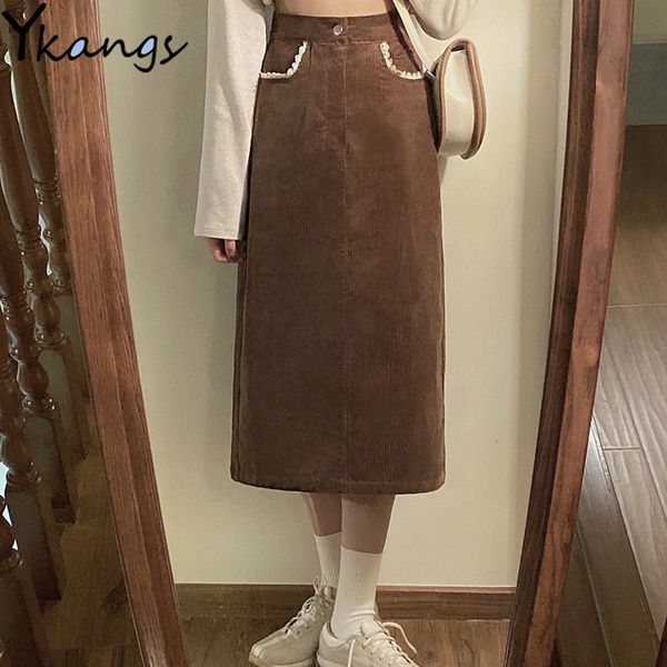 2021 vintage corduroy lace stitching long skirt women high waist a-line brown button pocket midi skirts jupe femme saia an8b, Black
2021 vintage corduroy lace stitching long skirt women high waist a-line brown button pocket midi skirts jupe femme saia an8b, Black