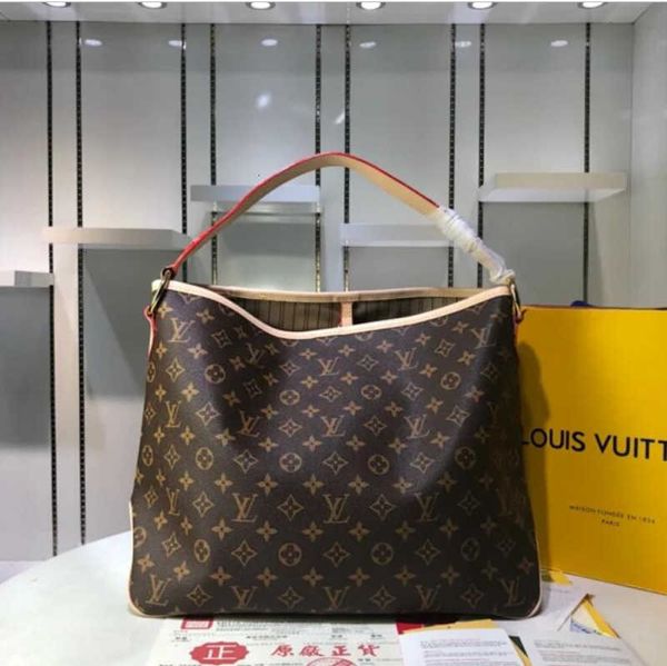 cross brand designer luxury ale n50156 body ladies handbags underarm bags 2020 spring totes handbags iconic handles shoulder bags bag cl
cross brand designer luxury ale n50156 body ladies handbags underarm bags 2020 spring totes handbags iconic handles shoulder bags bag cl