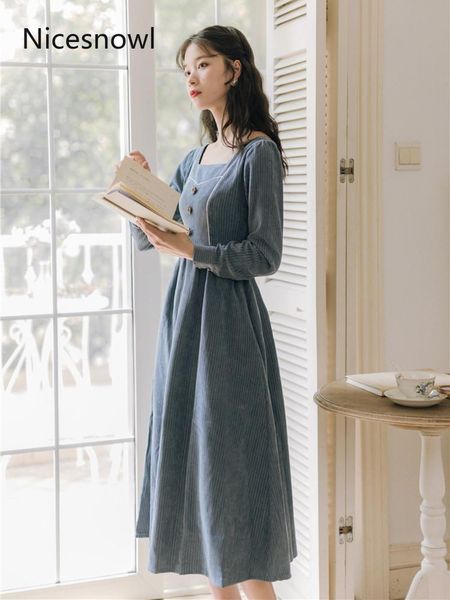 autumn winter literary retro maxi dress square neck long sleeve button high waist corduroy fashion long dresses, Black;gray
autumn winter literary retro maxi dress square neck long sleeve button high waist corduroy fashion long dresses, Black;gray