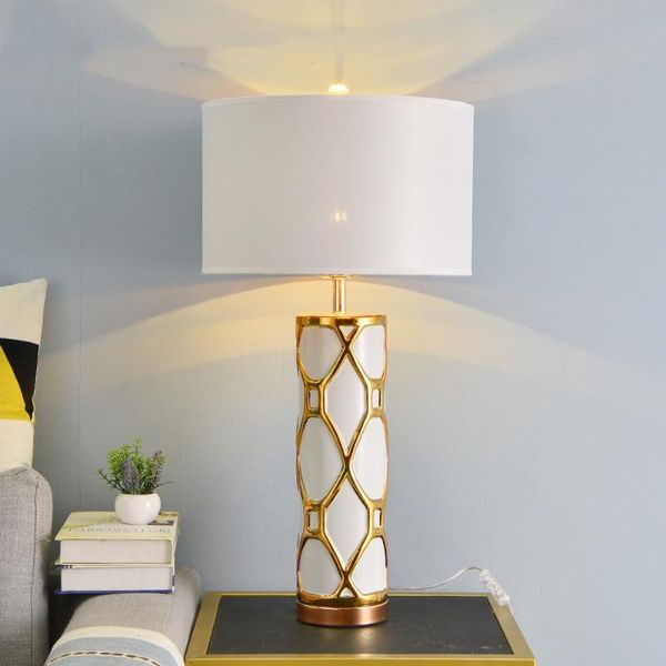 classic table lamp luxurious golden edge white ceramic table lamps for bedroom living room night home decor chinese bedside lamp
classic table lamp luxurious golden edge white ceramic table lamps for bedroom living room night home decor chinese bedside lamp