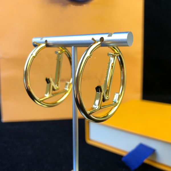2021 fashion gold hoop earrings for lady women party earring new wedding lovers gift engagement jewelry for bride, Golden;silver
2021 fashion gold hoop earrings for lady women party earring new wedding lovers gift engagement jewelry for bride, Golden;silver