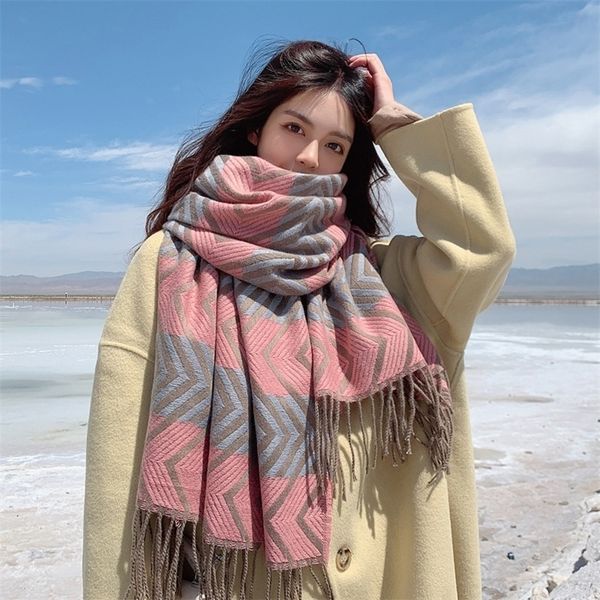 2021 autumn and winter new fashion imitation cashmere plaid scarf for men women thickened korean gift warm tassel shawl, Blue;black
2021 autumn and winter new fashion imitation cashmere plaid scarf for men women thickened korean gift warm tassel shawl, Blue;black