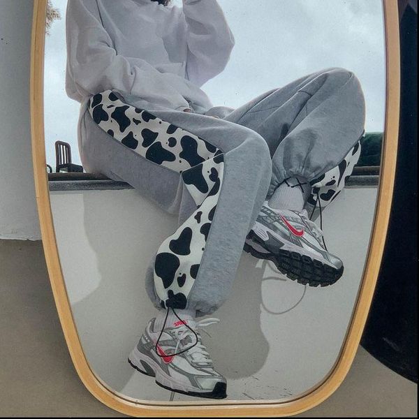 cotton 2020 autumn and winter new milk pattern beam women loose and thin ins casual sports pants all match long pants, Black;white
cotton 2020 autumn and winter new milk pattern beam women loose and thin ins casual sports pants all match long pants, Black;white