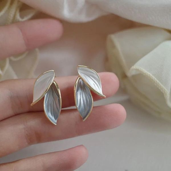 dangle & chandelier 2021 arrival metal trendy summer fresh lovely sweet grey leaf earrings for women fashion jewelry gift, Silver
dangle & chandelier 2021 arrival metal trendy summer fresh lovely sweet grey leaf earrings for women fashion jewelry gift, Silver