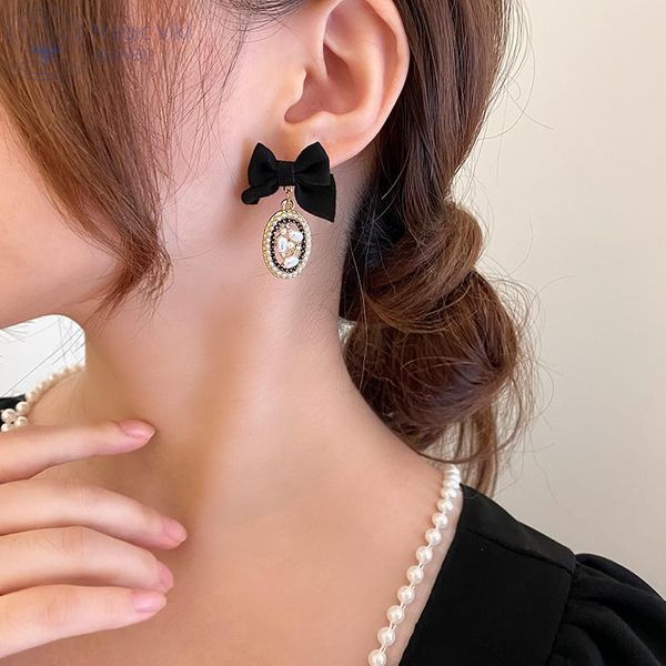 stud magicviki fabric bow earrings 2021 trendy french fall/winter high-quality temperament pearl women, Golden;silver
stud magicviki fabric bow earrings 2021 trendy french fall/winter high-quality temperament pearl women, Golden;silver