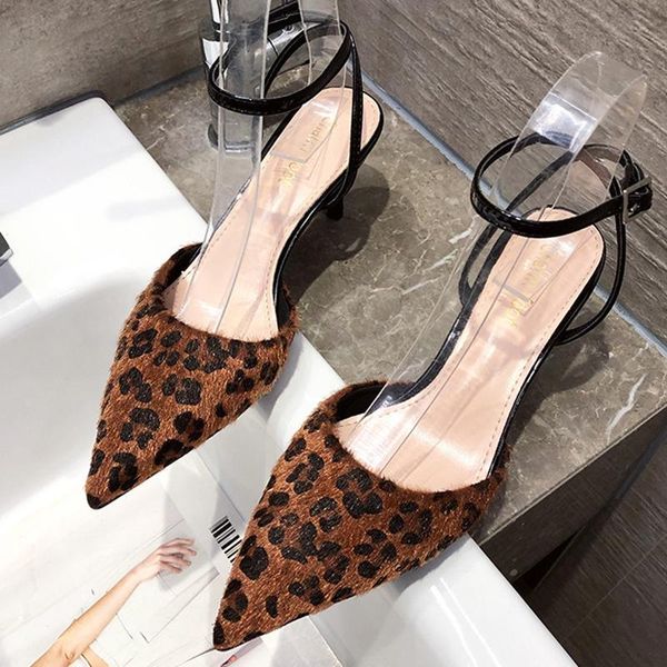 black low-heeled women's high-heeled pumps dress casual shoes pointed toe square high-heeled classic
black low-heeled women's high-heeled pumps dress casual shoes pointed toe square high-heeled classic