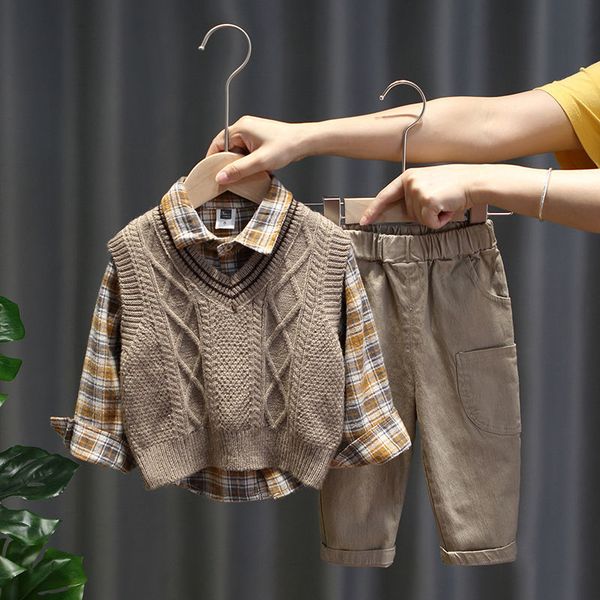 3 pcs boy clothing set spring autumn casual fashion sweater + pant kid children baby toddler boy clothes 2-10 years, White
3 pcs boy clothing set spring autumn casual fashion sweater + pant kid children baby toddler boy clothes 2-10 years, White