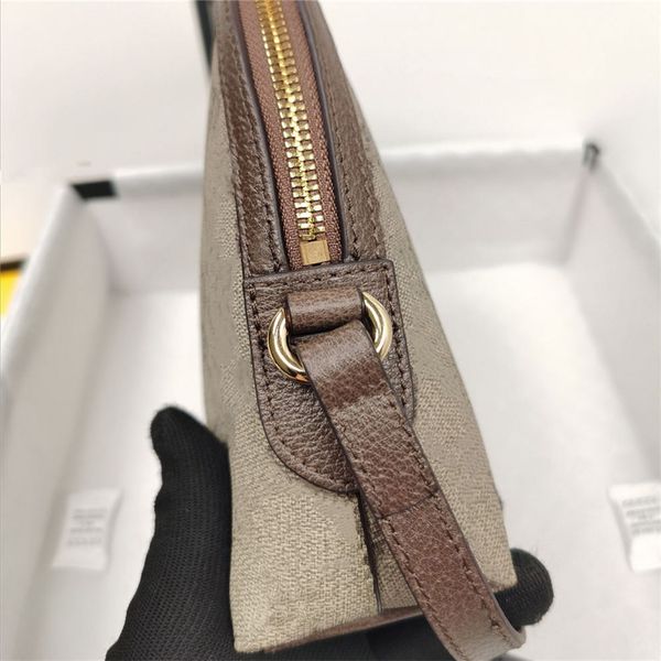 619ss cases 5a new women messenger travel bag classic style fashion bags shoulder bags lady totes handbags with key lock
619ss cases 5a new women messenger travel bag classic style fashion bags shoulder bags lady totes handbags with key lock