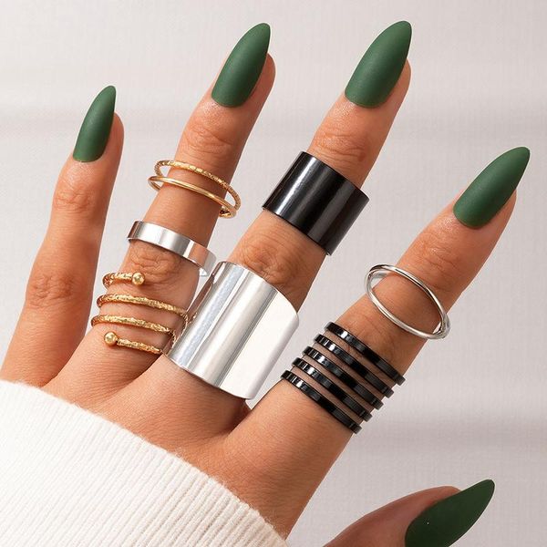 7pcs/set bohemia antique silver color spring black alloy metal charm rings sets for women party jewelry, Golden;silver
7pcs/set bohemia antique silver color spring black alloy metal charm rings sets for women party jewelry, Golden;silver