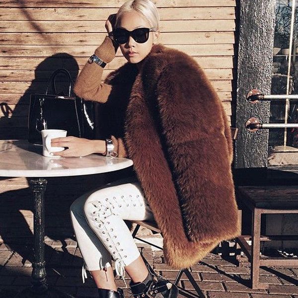 women's fur & faux luxury elegant women winter thick warm imitation mink overcoats medium long o-neck fluffy coats a288, Black
women's fur & faux luxury elegant women winter thick warm imitation mink overcoats medium long o-neck fluffy coats a288, Black
