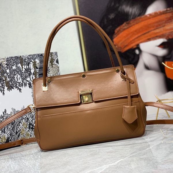 classic retro paris handbags satchel women's bags purse fashion genuine leather crossbody shoulder bag designers evening shopping totes
classic retro paris handbags satchel women's bags purse fashion genuine leather crossbody shoulder bag designers evening shopping totes