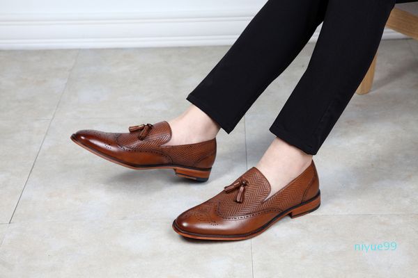 can step on the dead men's sandal leather shoes "w" toe using planar calfskin to lasersplicing embossed cowhide collar rubber, Black
can step on the dead men's sandal leather shoes "w" toe using planar calfskin to lasersplicing embossed cowhide collar rubber, Black