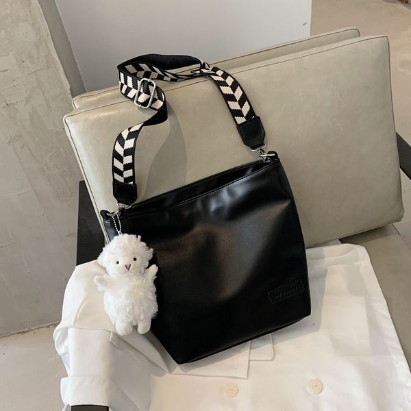 ins bag version diagonal new bags 2021 retro one-shoulder handbag women's ladies fashion korean tide qsahe
ins bag version diagonal new bags 2021 retro one-shoulder handbag women's ladies fashion korean tide qsahe