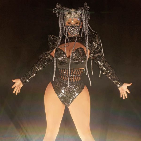 novelty black sequins bodysuit sets club outfit women reflective bra + shorts + dance costume stage performance wear, Black;red
novelty black sequins bodysuit sets club outfit women reflective bra + shorts + dance costume stage performance wear, Black;red