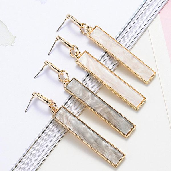 stud lidavi 2021 geometric rectangle long imitation shell acrylic acetate plate earrings for woman sandy beach gifts e445, Golden;silver
stud lidavi 2021 geometric rectangle long imitation shell acrylic acetate plate earrings for woman sandy beach gifts e445, Golden;silver