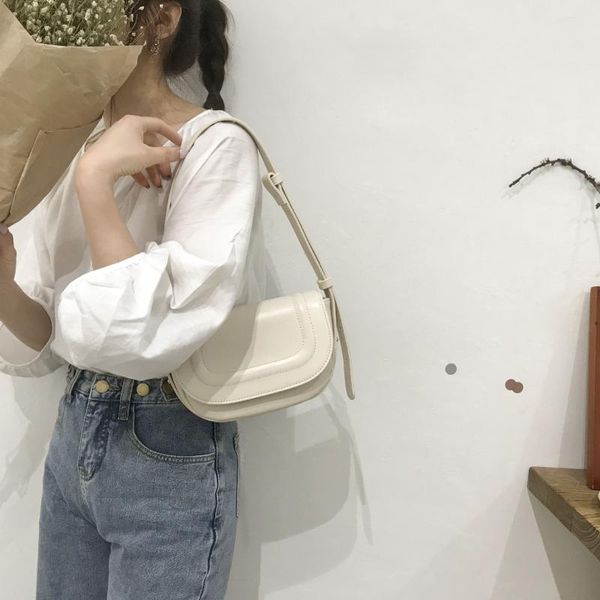 shoulder bags 2021 women's korean version of the wild ladies messenger bag contrast color fashion
shoulder bags 2021 women's korean version of the wild ladies messenger bag contrast color fashion