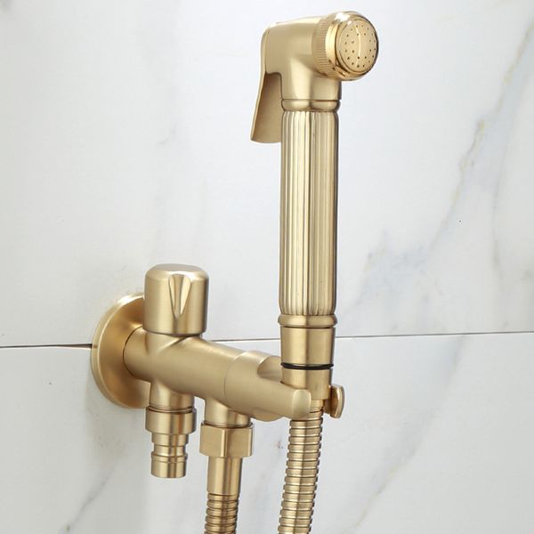 2021 new hand held sprayer douche toilet kit brush gold shattaf 304 sus copper vae jet bidet faucet set lobu
2021 new hand held sprayer douche toilet kit brush gold shattaf 304 sus copper vae jet bidet faucet set lobu