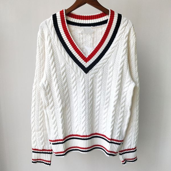 59% off factory outlet store three dimensional twist v-neck long sleeve college style knitted for women in autumn and winter, White;black
59% off factory outlet store three dimensional twist v-neck long sleeve college style knitted for women in autumn and winter, White;black