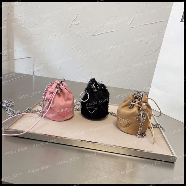 2021 luxurys designers womens handbags purses mini bucket bag fashion coin purse wallets shoulder bags small crossbody triangle tote bag
2021 luxurys designers womens handbags purses mini bucket bag fashion coin purse wallets shoulder bags small crossbody triangle tote bag