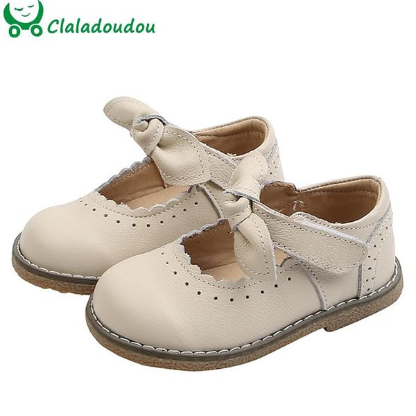 flat shoes 13.5-18cm brand genuine leather spring for girls,cute bowtie-knot princess children shoes, retro kids wedding dress, Black;grey
flat shoes 13.5-18cm brand genuine leather spring for girls,cute bowtie-knot princess children shoes, retro kids wedding dress, Black;grey