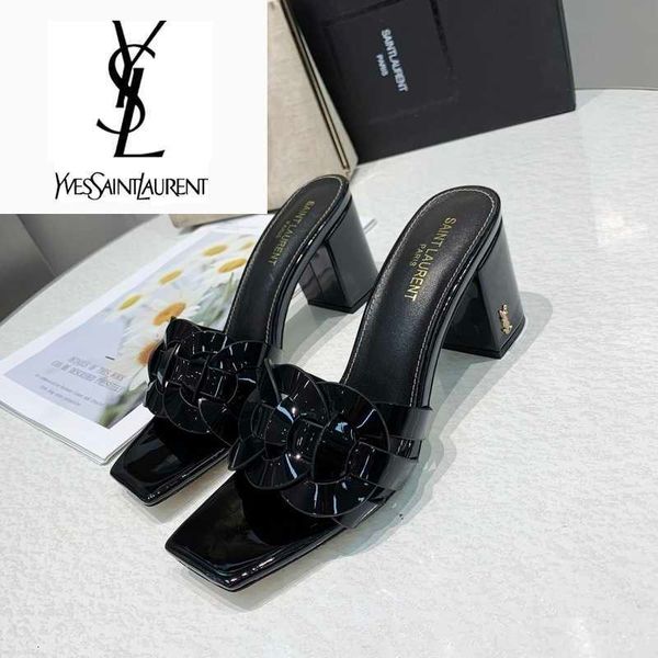 sandals designer slides luxury slippers brand shoes women casual mules handmade thongs walking tennis tm3d, Black;white
sandals designer slides luxury slippers brand shoes women casual mules handmade thongs walking tennis tm3d, Black;white