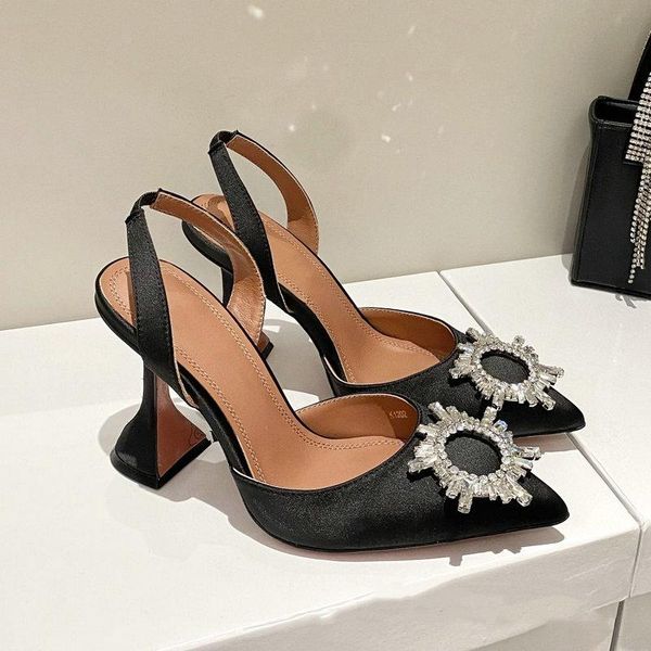 dress shoes 2021 famous women pumps luxury crystal slingback high heels summer bride comfortable triangle heeled party wedding, Black
dress shoes 2021 famous women pumps luxury crystal slingback high heels summer bride comfortable triangle heeled party wedding, Black