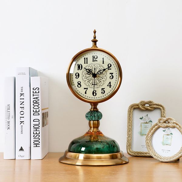 2021 new high-end, decorative, silent watch on the retro table clock of vintage, classic american-style house 1379
2021 new high-end, decorative, silent watch on the retro table clock of vintage, classic american-style house 1379
