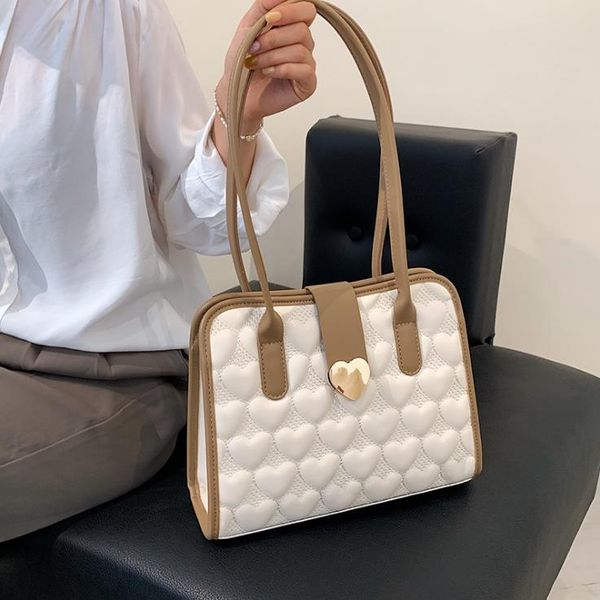 cross body large-capacity bags female 2022 korean casual shoulder simple fashion underarm bag
cross body large-capacity bags female 2022 korean casual shoulder simple fashion underarm bag