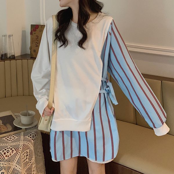 2021 new autumn coat loose long-sleeved pullover striped stitching fake two-piece mid-length sweatshirt 1db2, Black
2021 new autumn coat loose long-sleeved pullover striped stitching fake two-piece mid-length sweatshirt 1db2, Black