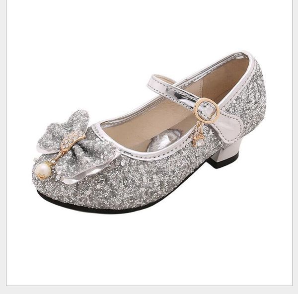 flat shoes girls leather princess children sandals round-toe soft-sole big high heel crystal dance, Black;grey
flat shoes girls leather princess children sandals round-toe soft-sole big high heel crystal dance, Black;grey