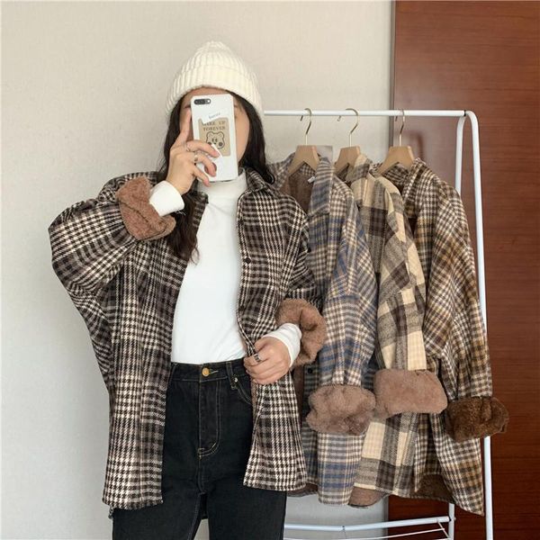 women's suits & blazers korean version of the winter 2021 female mid-length retro plaid shirt plus velvet thickened straight loose jack, White;black
women's suits & blazers korean version of the winter 2021 female mid-length retro plaid shirt plus velvet thickened straight loose jack, White;black