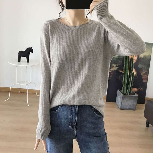 round neck t-shirt with long sleeve for women spring autumn winter korean solid color bottom coat loose and thin sweater, White;black
round neck t-shirt with long sleeve for women spring autumn winter korean solid color bottom coat loose and thin sweater, White;black