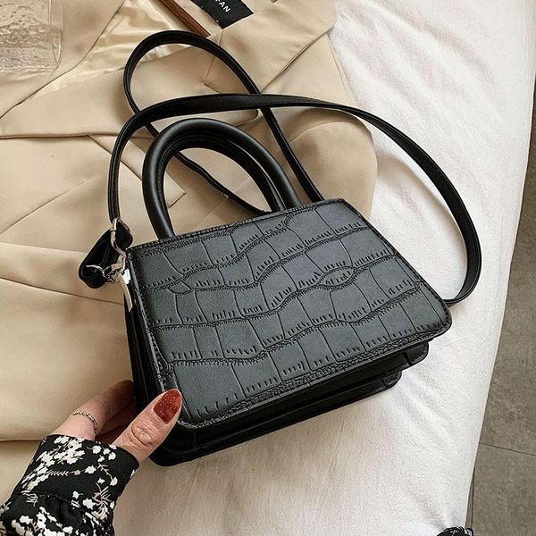 small stone pattern pu leather bag for women crossbody tote 2021 trendy simply solid color travel shoulder handbags and pruses
small stone pattern pu leather bag for women crossbody tote 2021 trendy simply solid color travel shoulder handbags and pruses