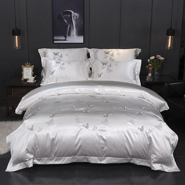 bedding sets white silver silk cotton luxury butterfly set 4pcs king size bed embroidery duvet cover bedsheets linen
bedding sets white silver silk cotton luxury butterfly set 4pcs king size bed embroidery duvet cover bedsheets linen