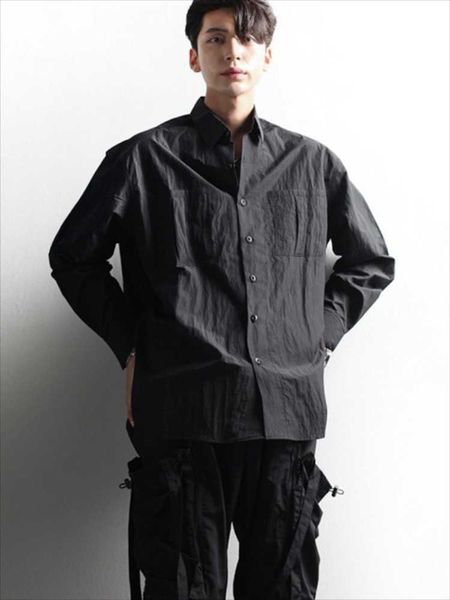 men's casual shirts long sleeve shirt spring and autumn korean youth hong kong style pocket leisure loose large, White;black
men's casual shirts long sleeve shirt spring and autumn korean youth hong kong style pocket leisure loose large, White;black
