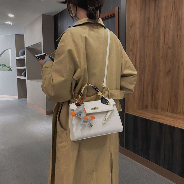 hbp luxury designeradvanced sense small foreign style texture handbag kelly women's bag new 2020 fashion versatile
hbp luxury designeradvanced sense small foreign style texture handbag kelly women's bag new 2020 fashion versatile