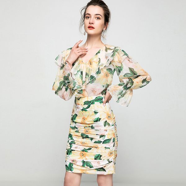 women's runway two piece dress layered v neck long sleeves ruffles blouse shirt with picked up floral pencil skirt runway twinsets, White
women's runway two piece dress layered v neck long sleeves ruffles blouse shirt with picked up floral pencil skirt runway twinsets, White