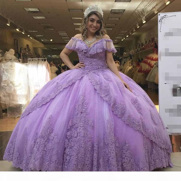 2020 fantastic light purple quinceanera prom dresses ball gown boho short sleeves v-neck lace beads sequins backless sweet 16 dress plus, Blue;red
2020 fantastic light purple quinceanera prom dresses ball gown boho short sleeves v-neck lace beads sequins backless sweet 16 dress plus, Blue;red