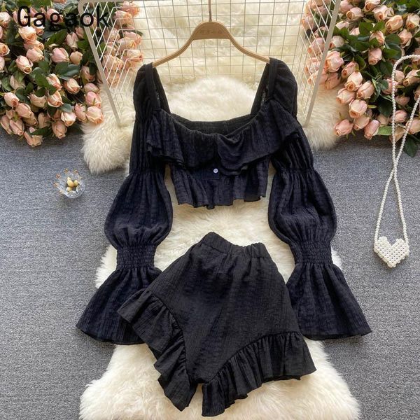 women's tracksuits gagaok ruffles two piece set women 2021 summer solid fashion beach style outfits slash neck navel shirts + shorts, Gray
women's tracksuits gagaok ruffles two piece set women 2021 summer solid fashion beach style outfits slash neck navel shirts + shorts, Gray