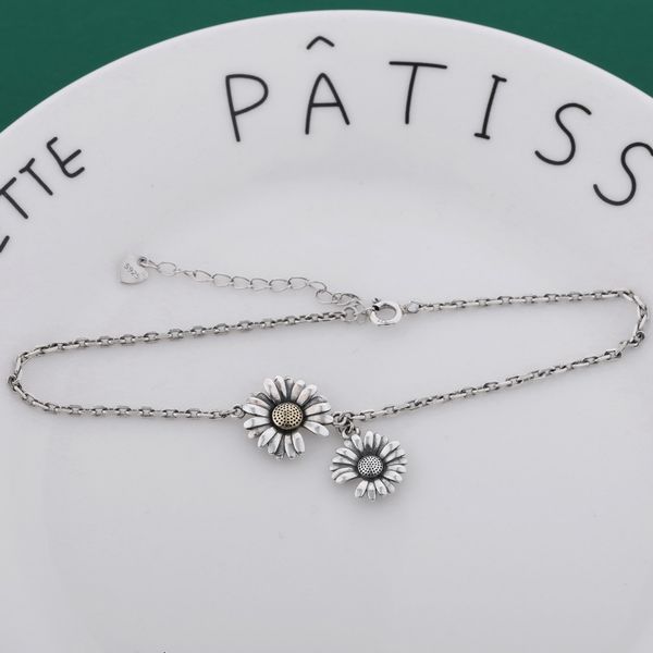 anklets east gate s925 sterling silver daisy anklet old thai leisure versatile flower female, Red;blue
anklets east gate s925 sterling silver daisy anklet old thai leisure versatile flower female, Red;blue