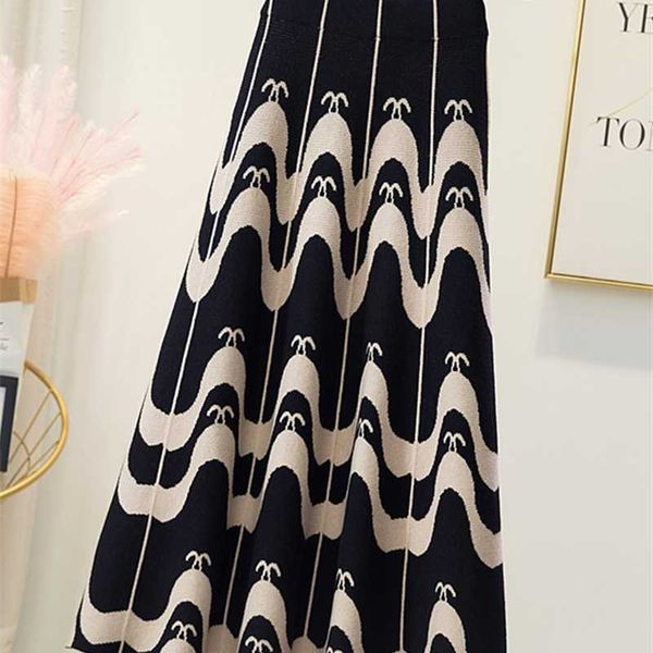 tigena unique print knitted midi skirt for women fall winter vintage striped a line high waist long skirt female ladies 211120, Black
tigena unique print knitted midi skirt for women fall winter vintage striped a line high waist long skirt female ladies 211120, Black