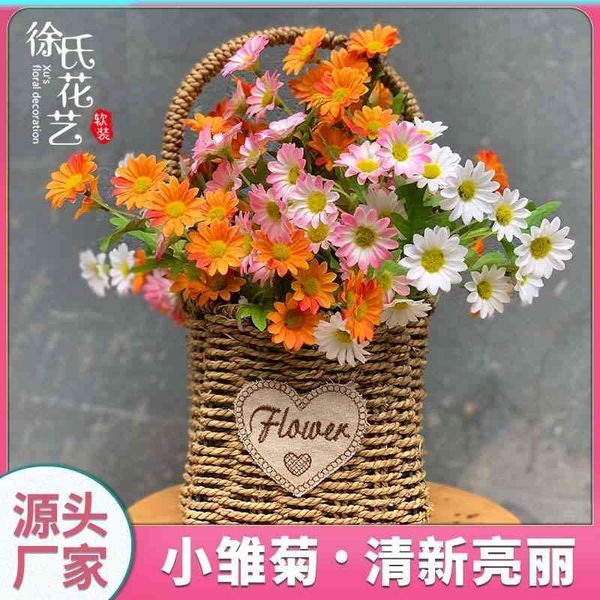 imitation dutch chamomile table decoration garden daisy fresh chrysanthemum silk artificial flower
imitation dutch chamomile table decoration garden daisy fresh chrysanthemum silk artificial flower