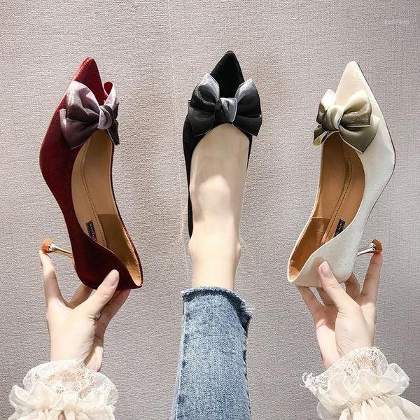 dress shoes thin high heels ladies pumps women 2021 autumn pointed toe bow knot shallow wedding woman office1, Black
dress shoes thin high heels ladies pumps women 2021 autumn pointed toe bow knot shallow wedding woman office1, Black