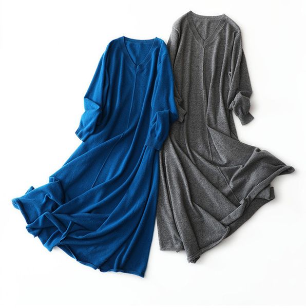 2021 new autumn korean version of pure cashmere women's sweater v collar fashion loose skirt knitted skirtgirl iprl, Black;gray
2021 new autumn korean version of pure cashmere women's sweater v collar fashion loose skirt knitted skirtgirl iprl, Black;gray